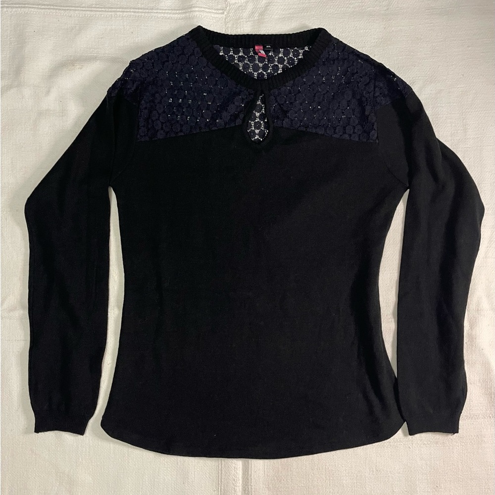Women’s Blouse